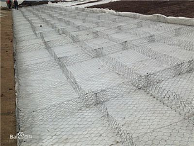 安平镀锌石笼网在永川松溉长江堤水工程应用